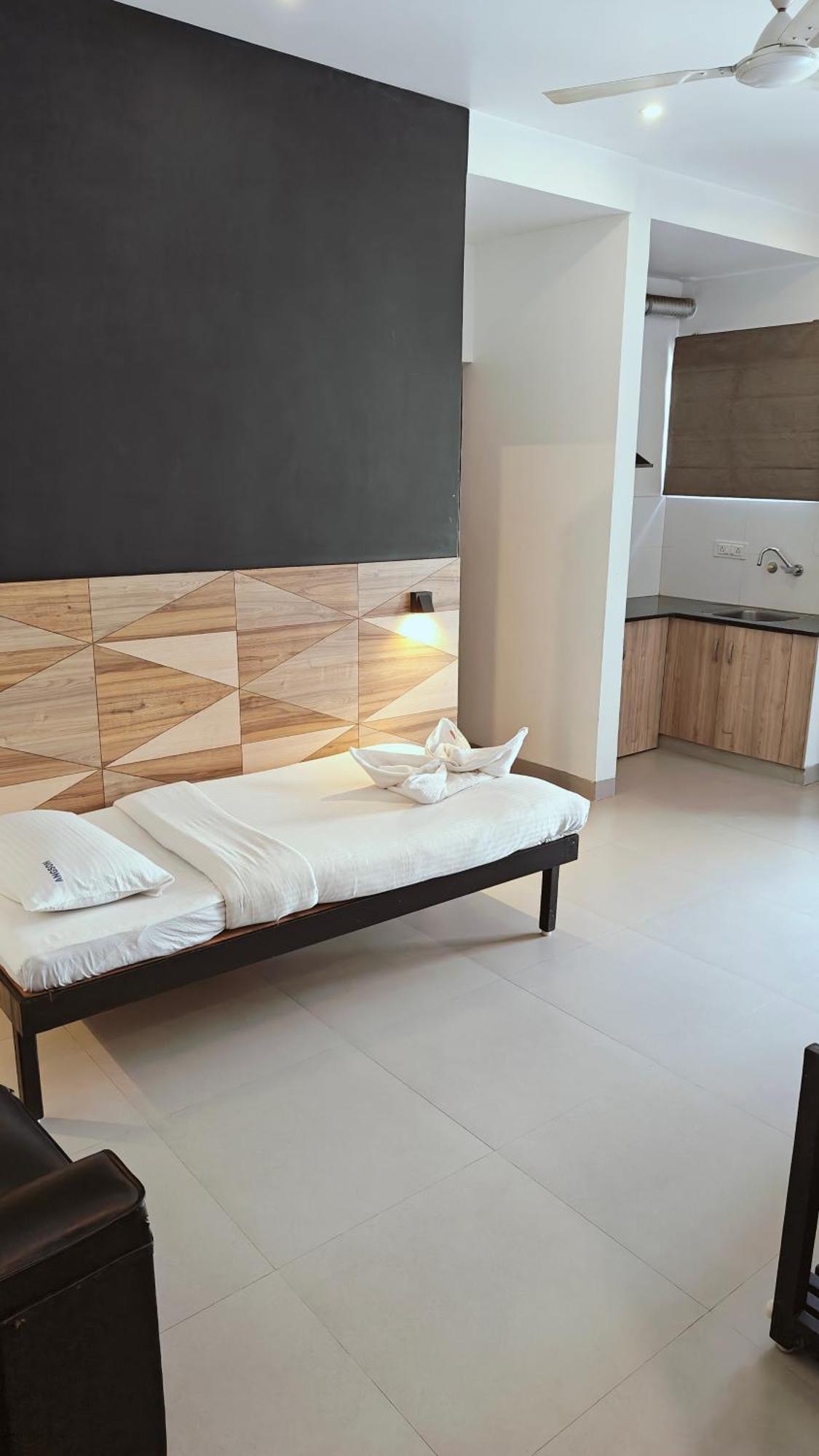 Angson Apartment Chennai Exterior foto